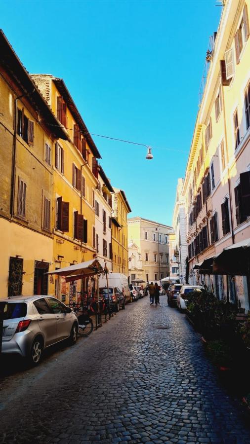 Apartment Trastevere Rome's Heart Charming & Cozy 2 Rom